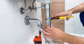 Сантехнические работы Шебекино цена 461 руб. Услуги сантехника